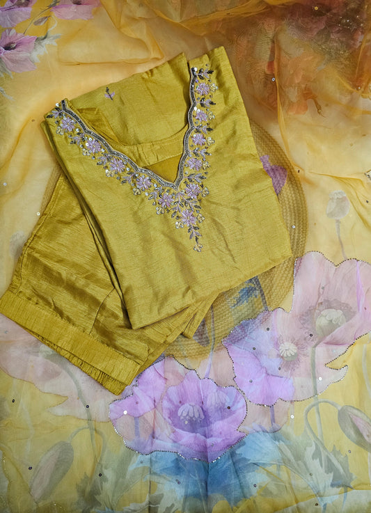 "SUNDARI" Dola silk suit