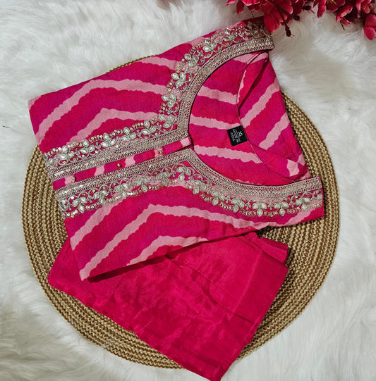 "MOHINI" Pink Leheriya Suit Set